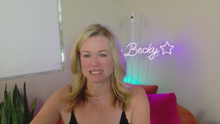 Vegasbecky's Streamate show and profile