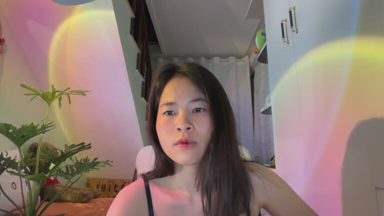 Bonbon99's Streamate show and profile