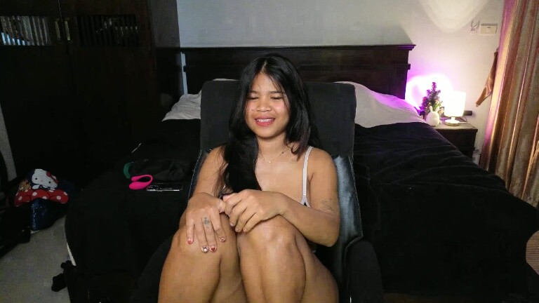 NizaThainy's Streamate show and profile